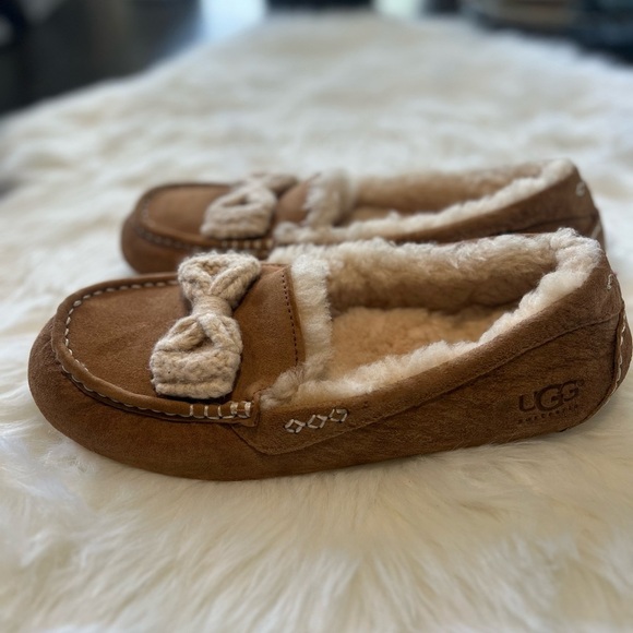 UGG ANSLEY FUR BOW slipper size 10 chestnut color - Picture 1 of 8